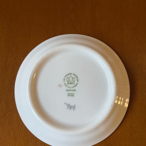 Copenhagen porcelain small decorative plate like new