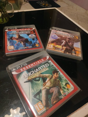 Uncharted 1, 2, 3 комплект за PS3 като нов