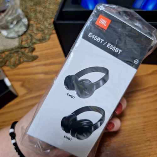 Ακουστικά Ασύρματα/Ενσύρματα On Ear JBL E45BT μπλε καινούργια με 16 ώρες λειτουργίας