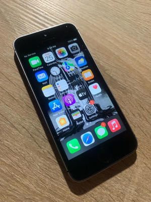 Iphone SE 2016 1ης γενιάς 16GB ασημί μεταχειρισμένο με βλάβη SIM