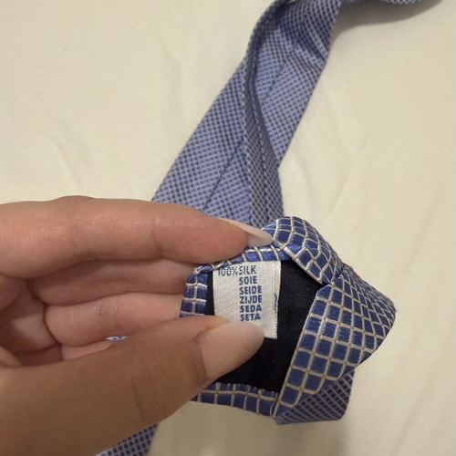 The Bostonians blue silk tie like new