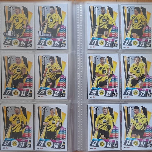 Champions League 2020-2021 Match Attax album with 422 cards like new