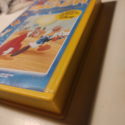 Disney's Magic English VHS #31 Faraway Places like new
