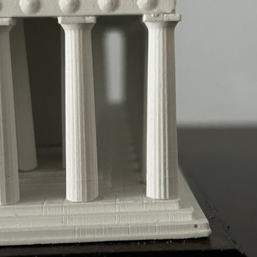 Parthenon model like new with detailed artistic plaster and wooden base