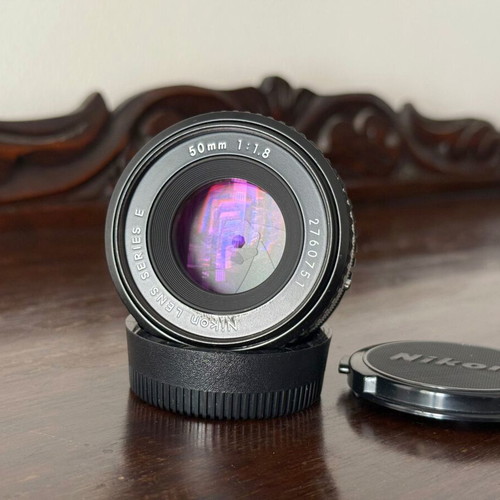 Nikon 50mm Pancake Series E lens like new