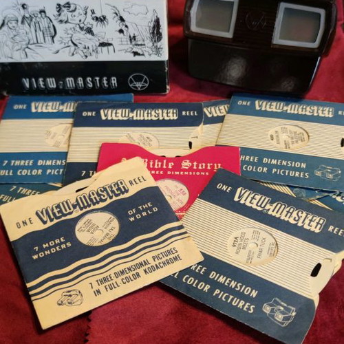 View-master E (1951) used with 10 reels from 40s, 50s