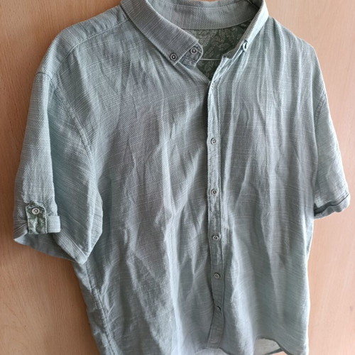 Men's short sleeve shirt size L like new, green