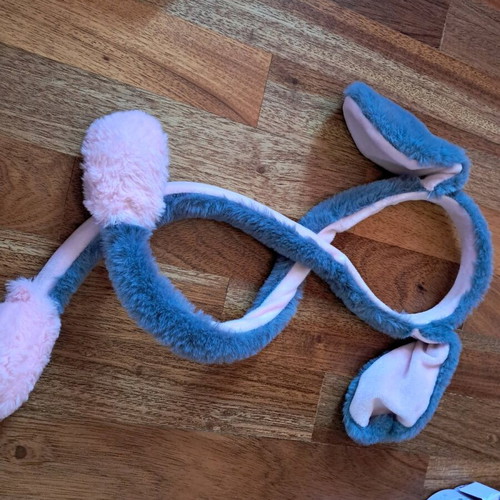 Plush ears like new that bounce