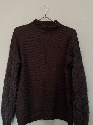 Knitted turtleneck sweater with fluffy sleeves black like new