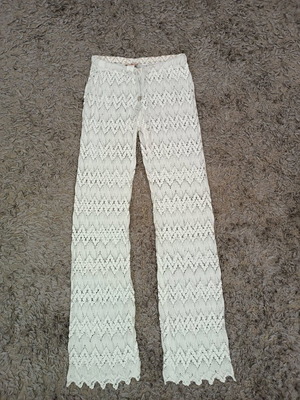 Sugar Free pants like new, lace, size L, white