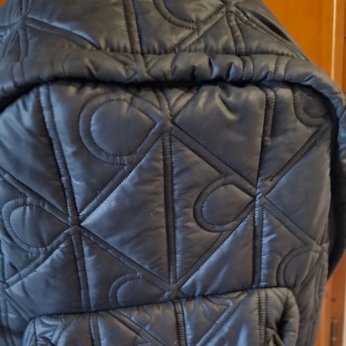 Calvin Klein Puffer Round Backpack like new, black