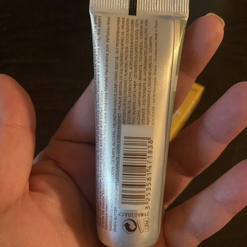 L’occitane hand cream Almond 30ml new