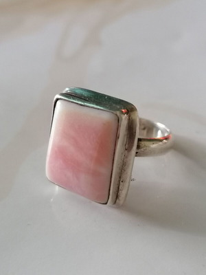 925 Silver Ring with Rectangular Pink Nephrite Stone New
