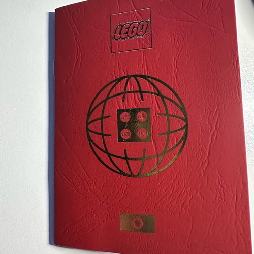 Lego official passport like new, 2024 London Leicester Square