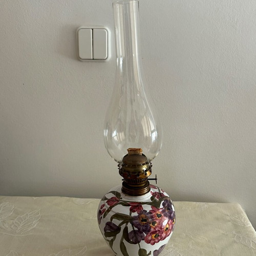 Vintage ceramic oil lamp like new