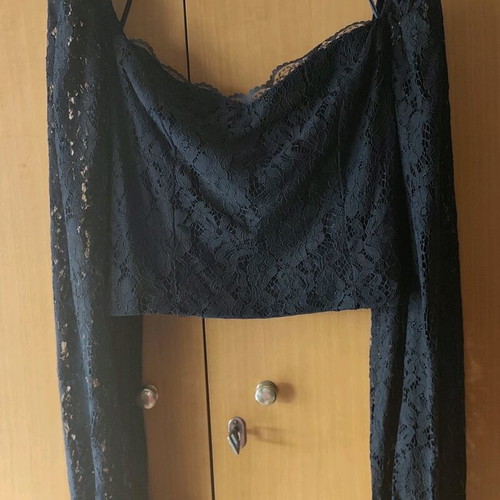 Mohito black lace top new, size 40