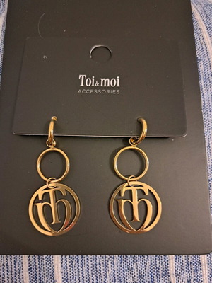 Toi & Moi earrings new, made of steel