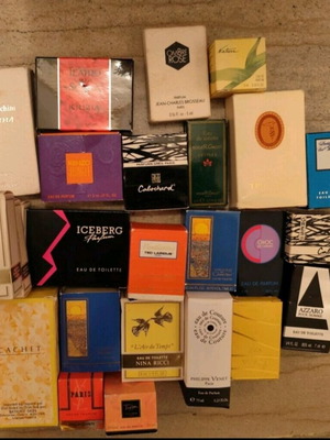 Vintage miniature perfume collection new, perfect for collectors