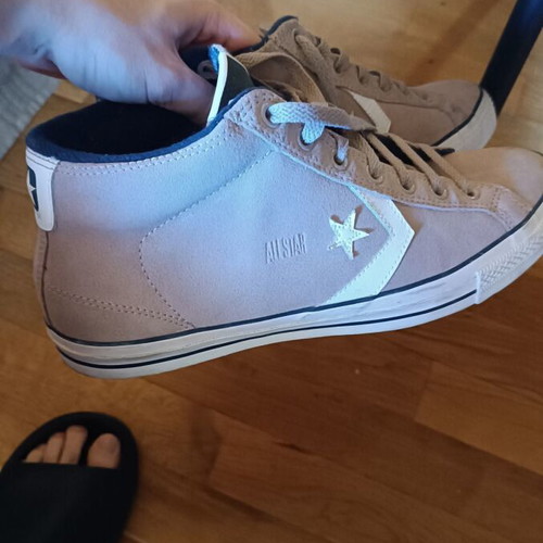 Converse All Star casual shoes size 44.5 like new, white beige