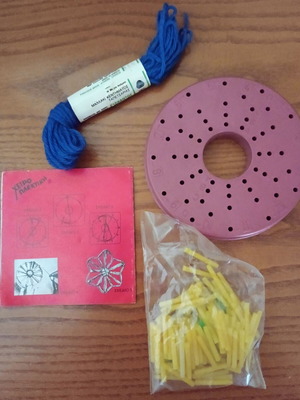 Vintage hand knitting set new with instructions
