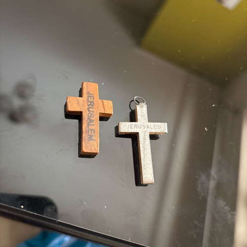 Crosses like new, set of 2