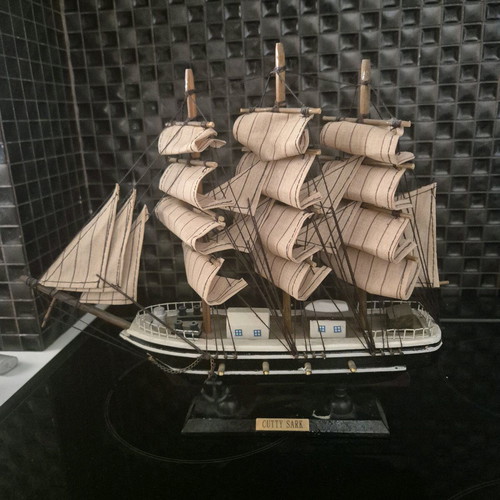 Antique ship model like new