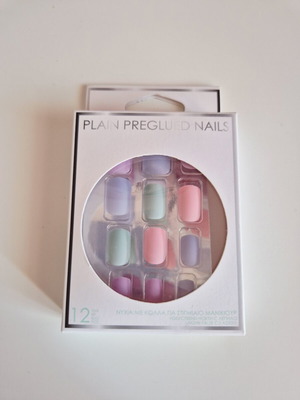 Σετ τεχνητά νύχια πολύχρωμα ματ για manicure καινούργιο