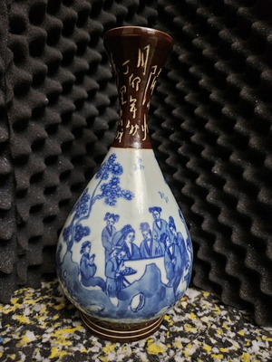 Chinese vase old like new for decoration without box