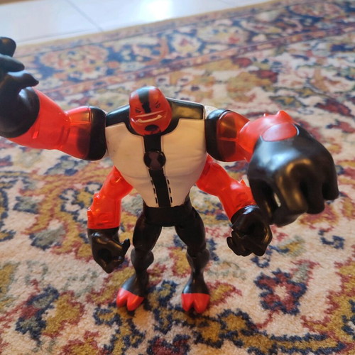 Ben Ten figures used with fire and sound