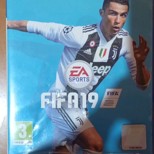 PlayStation 4 FIFA 19 game used with Greek teams