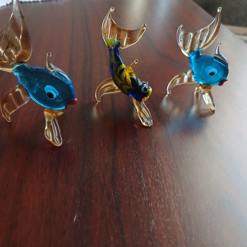 Murano miniature fish collectibles, set of 3