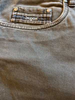 Bugatti men's pants used, size XXL, olive color