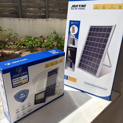 JORTAN 200W Solar Flood Light with Solar Panel new