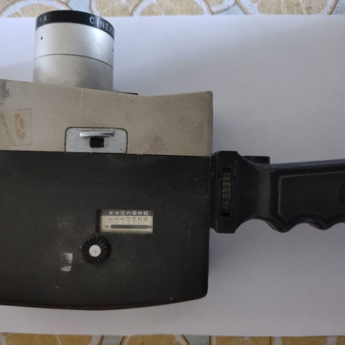 Hanimex handheld camera used, circa 1965