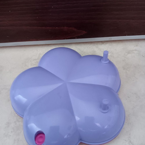 Children's case used in good condition