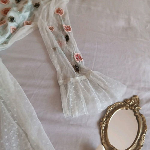 Fairy dress polka dot with tulle and embroidered details, like new, size S