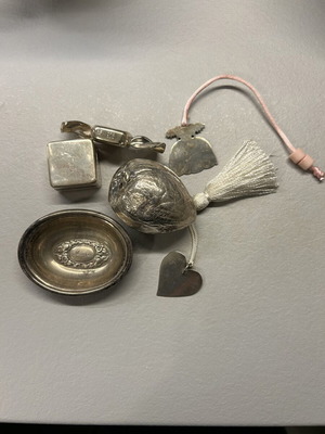 Set of 5 small 925 silver items and 1 silver walnut, 88g total
