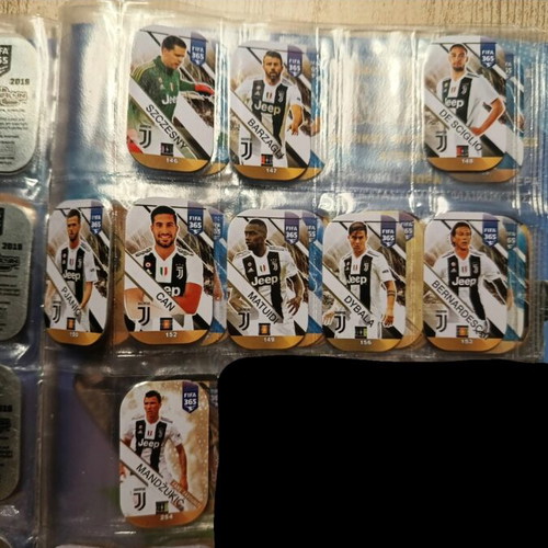 Juventus Fifa Adrenalyn tags used, sold as a pack
