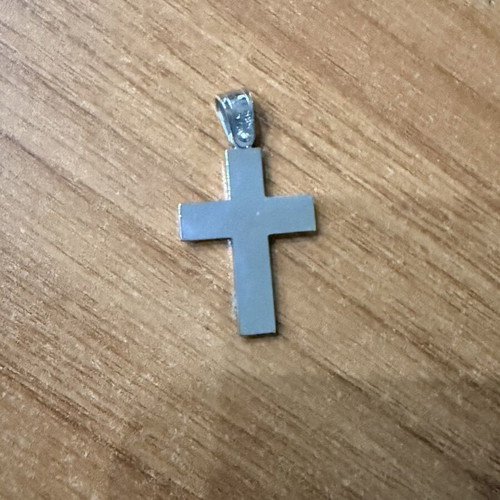 White Gold Cross 5.8gr 3.5cm x 2.5cm new