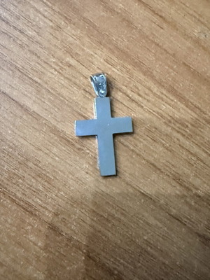 White Gold Cross 5.8gr 3.5cm x 2.5cm new