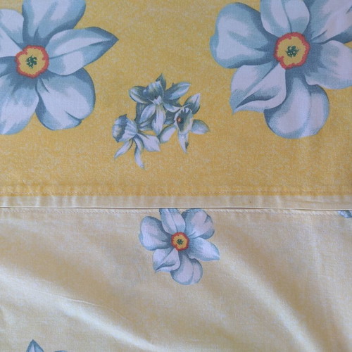 Duvet cover 150x200 lightly used with zipper