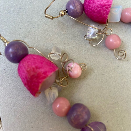 Handmade earrings new with cocoon and semi-precious stones