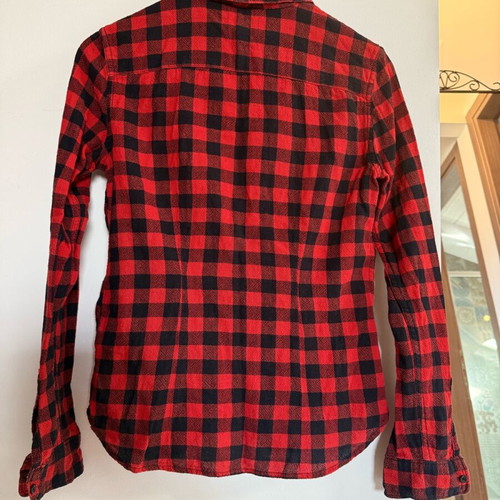 Ralph Lauren shirt like new, thick cotton, black and red
