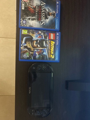 Psvita like new with 4 games