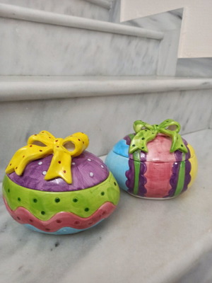 Decorative Easter eggs like new, set of 2 pieces