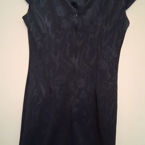 Dress elastic like new, black one size