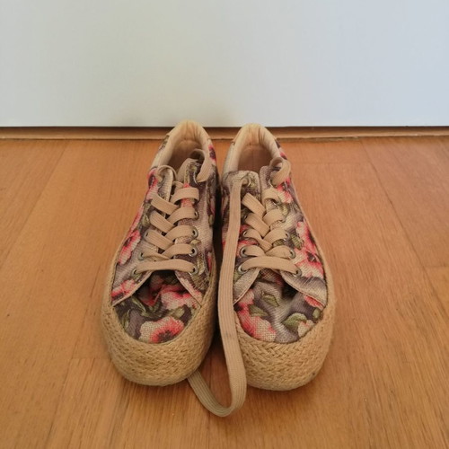 Admiral women's canvas shoes used, size 36, multicolor