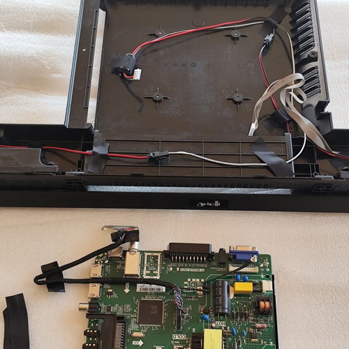 Arielli LED-32N218T2 TV spare parts mainboard speakers back cover