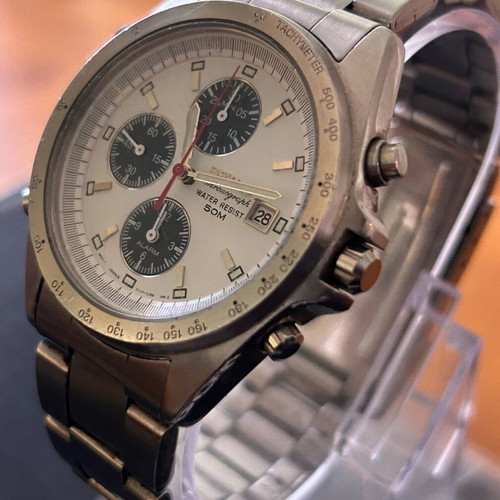 Seiko quartz chronograph watch