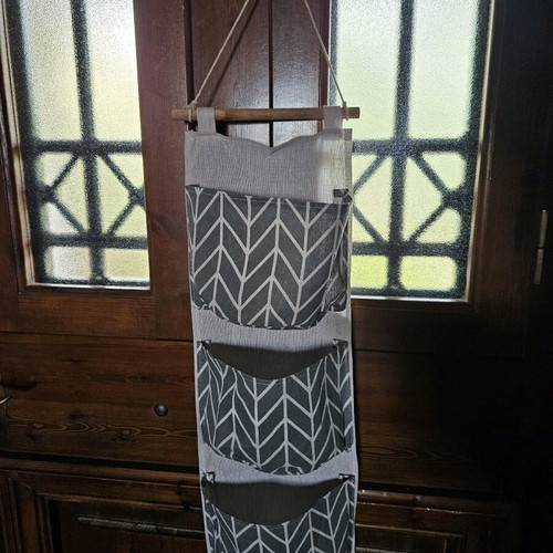 Hanging storage organizer like new